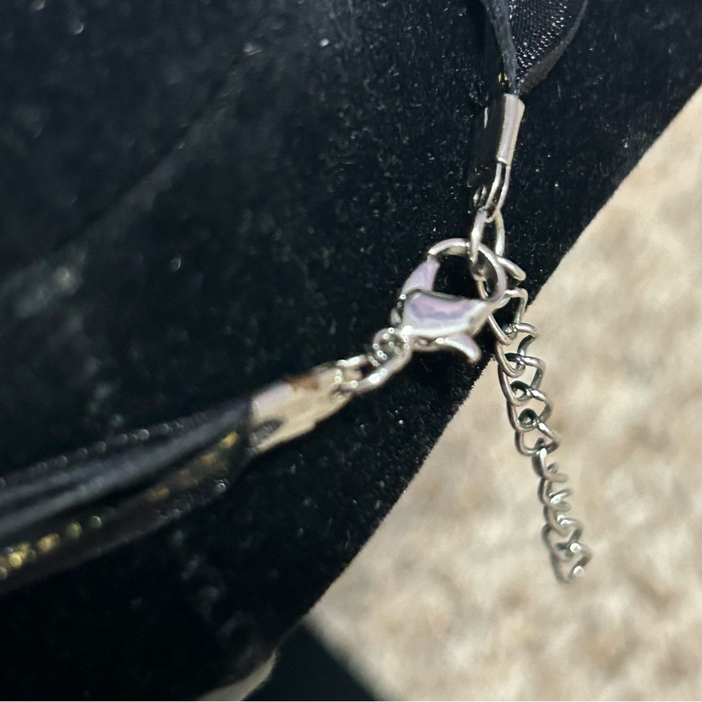 Handmade Gold Key Rhinestone Necklace - Picture 5 of 6